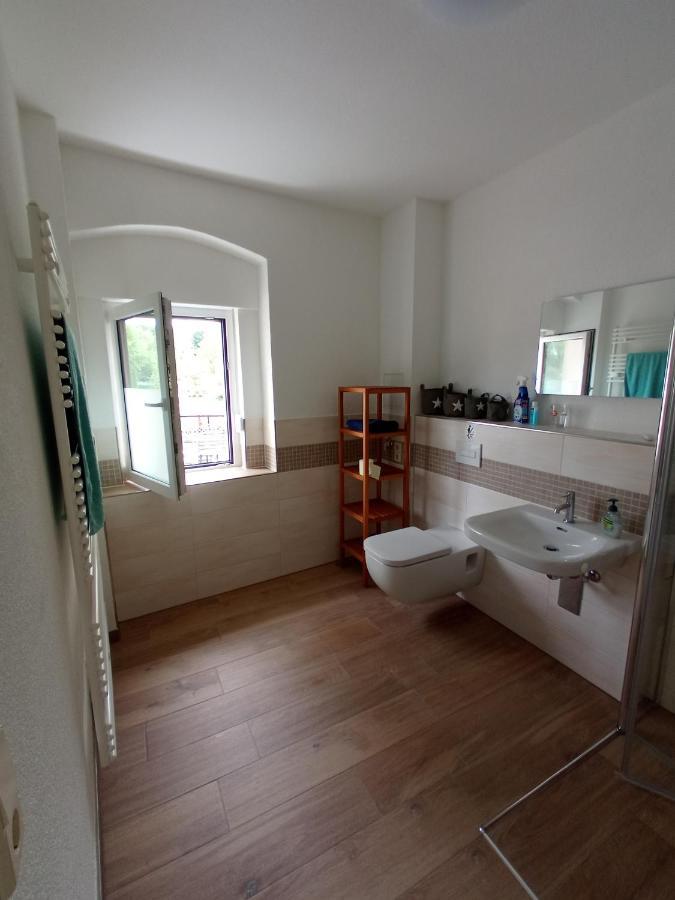 Kleine 1-Raum-Ferienwohnung Mit Hohem Komfort Teuchern Extérieur photo